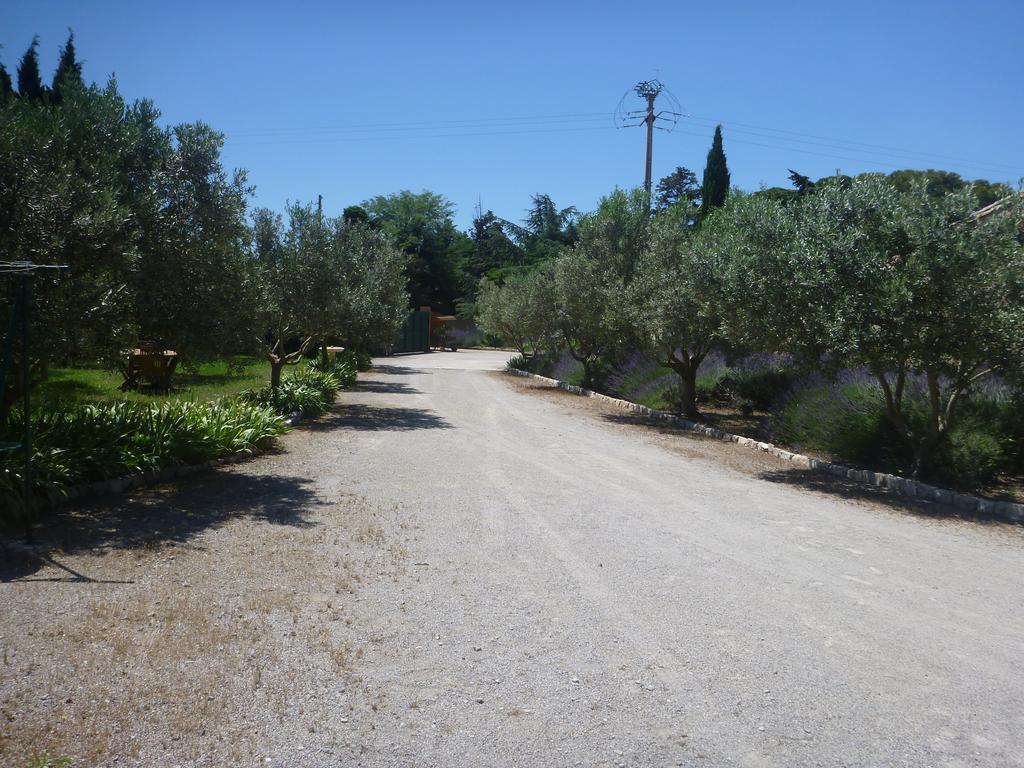 Le Mas De Gleyzes B&B de Charme Lédenon Buitenkant foto